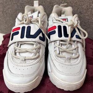 Fila‎ Disruptor II woman’s Size 7.5 Applique Sneakers Red White Blue Retro Look
